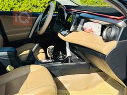 تۆیۆتا ڕاڤ 4